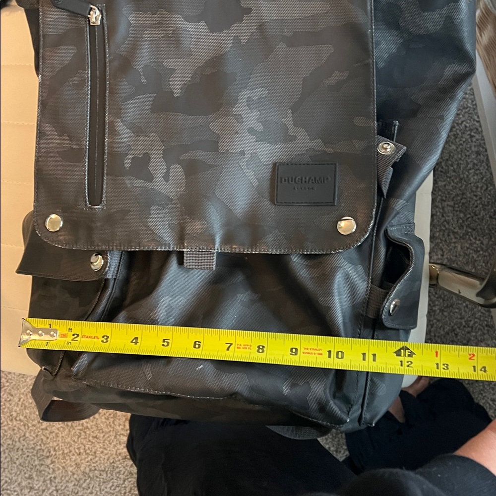 DUCHAMP LONDON Black camo Men's Backpack! Versatile with lots of pockets.